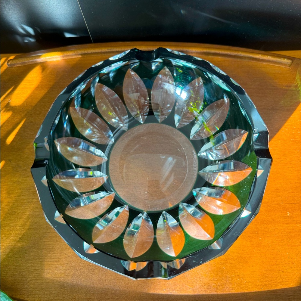 Val St Lambert Emerald Green Cut-to-clear Crystal Ashtray